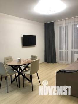 1-к квартира, посуточно, 43м2, 6/10 этаж