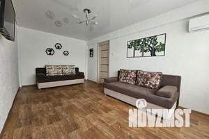 2-к квартира, посуточно, 45м2, 4/5 этаж