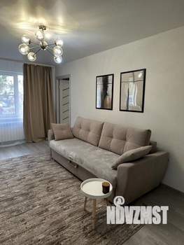 2-к квартира, посуточно, 44м2, 1/1 этаж