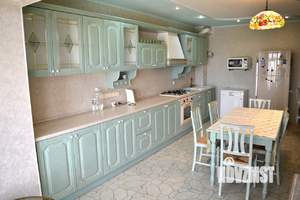 3-к квартира, на длительный срок, 160м2, 4/6 этаж