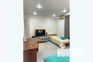 1-к квартира, посуточно, 10м2, 1/1 этаж