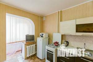 1-к квартира, посуточно, 40м2, 6/9 этаж