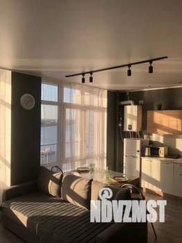 Студия квартира, посуточно, 32м2, 16/19 этаж