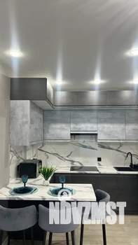 1-к квартира, посуточно, 42м2, 14/23 этаж