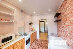 1-к квартира, посуточно, 45м2, 1/9 этаж