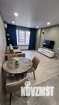 1-к квартира, посуточно, 42м2, 8/23 этаж