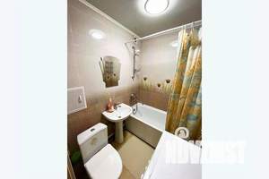 1-к квартира, посуточно, 35м2, 4/5 этаж