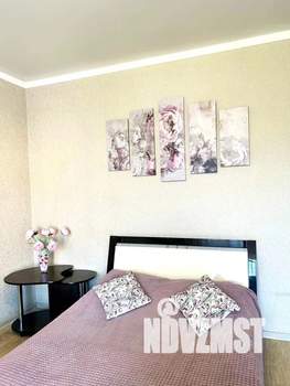 1-к квартира, посуточно, 45м2, 3/9 этаж