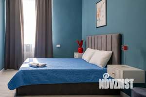 1-к квартира, посуточно, 40м2, 1/2 этаж