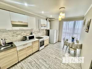 1-к квартира, посуточно, 50м2, 10/17 этаж