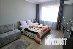 1-к квартира, посуточно, 38м2, 10/17 этаж