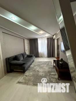 3-к квартира, посуточно, 56м2, 3/5 этаж