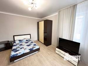 1-к квартира, посуточно, 45м2, 3/9 этаж