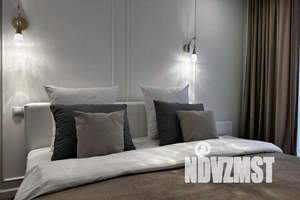 2-к квартира, посуточно, 38м2, 13/16 этаж