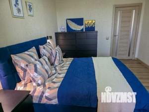 1-к квартира, посуточно, 70м2, 1/1 этаж