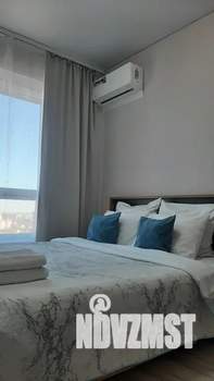 1-к квартира, посуточно, 33м2, 18/23 этаж