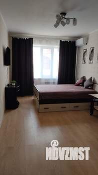 1-к квартира, посуточно, 42м2, 3/15 этаж