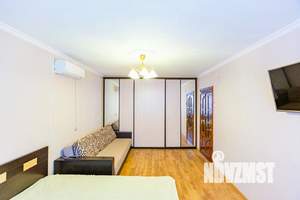 1-к квартира, посуточно, 40м2, 1/1 этаж