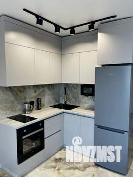 Студия квартира, посуточно, 35м2, 21/21 этаж