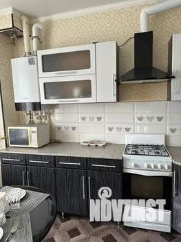 1-к квартира, посуточно, 40м2, 9/9 этаж