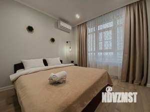 1-к квартира, посуточно, 55м2, 1/1 этаж