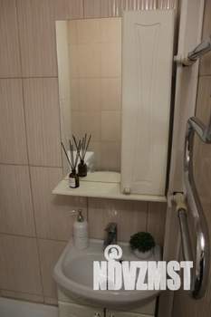 1-к квартира, посуточно, 32м2, 6/9 этаж