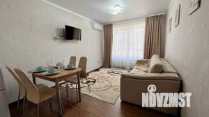 2-к квартира, посуточно, 43м2, 8/17 этаж