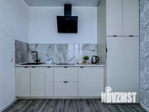 1-к квартира, посуточно, 35м2, 13/20 этаж