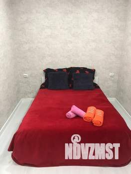 Студия квартира, посуточно, 35м2, 17/19 этаж