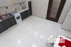 1-к квартира, посуточно, 65м2, 1/1 этаж