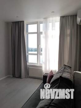 1-к квартира, посуточно, 38м2, 8/19 этаж