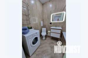 1-к квартира, посуточно, 35м2, 13/16 этаж