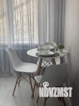 1-к квартира, посуточно, 30м2, 3/5 этаж