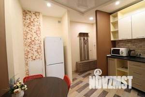 2-к квартира, посуточно, 10м2, 1/1 этаж