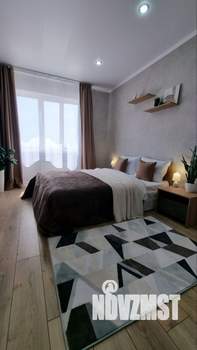 1-к квартира, посуточно, 35м2, 13/16 этаж