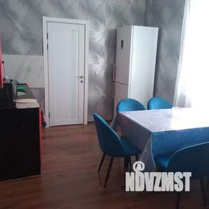 2-к квартира, посуточно, 80м2, 1/2 этаж