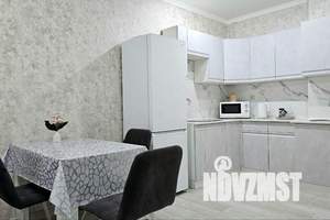 2-к квартира, посуточно, 38м2, 2/21 этаж