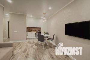 2-к квартира, посуточно, 40м2, 11/19 этаж