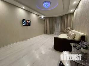 2-к квартира, посуточно, 70м2, 8/16 этаж