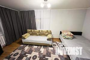 1-к квартира, посуточно, 35м2, 4/5 этаж