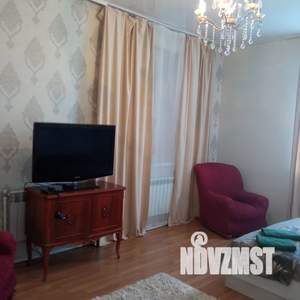 2-к квартира, посуточно, 55м2, 2/2 этаж