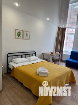 Студия квартира, посуточно, 30м2, 13/18 этаж