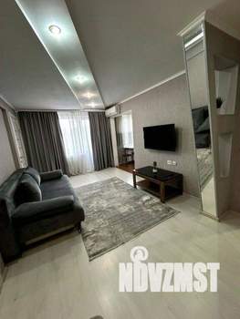 3-к квартира, посуточно, 60м2, 1/1 этаж