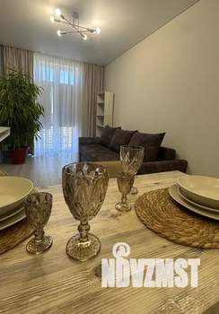 2-к квартира, посуточно, 37м2, 16/18 этаж