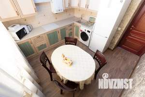 2-к квартира, посуточно, 57м2, 9/17 этаж