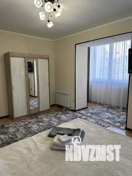 1-к квартира, посуточно, 40м2, 6/9 этаж