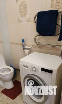 1-к квартира, посуточно, 42м2, 3/15 этаж