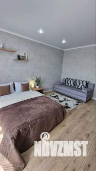 1-к квартира, посуточно, 35м2, 13/16 этаж