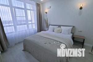 2-к квартира, посуточно, 40м2, 13/23 этаж