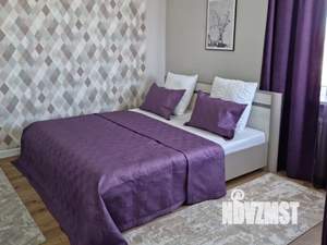 Студия квартира, посуточно, 35м2, 17/18 этаж